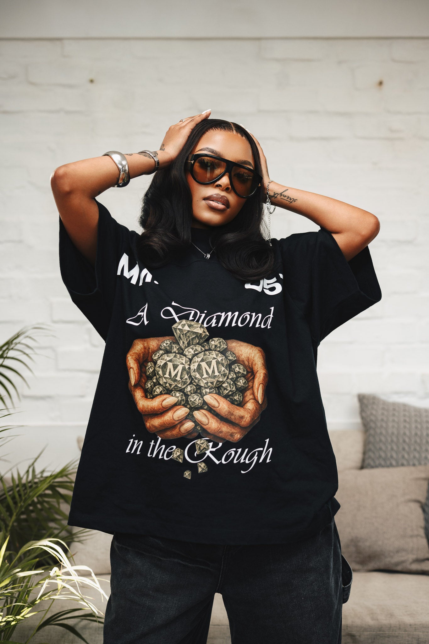 Black 053 'DIAMOND' Tee – MICAEL MATTHEWS