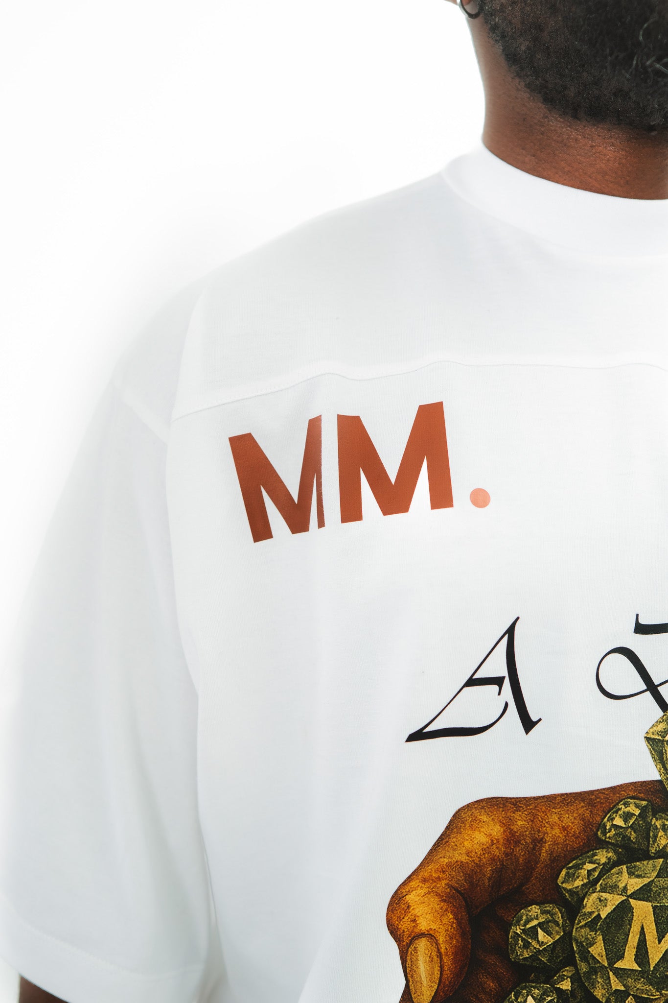 White 053 ‘DIAMOND’ Tee